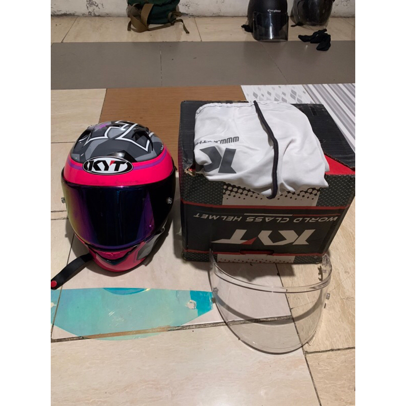 kyt nfr fuxia pink size m