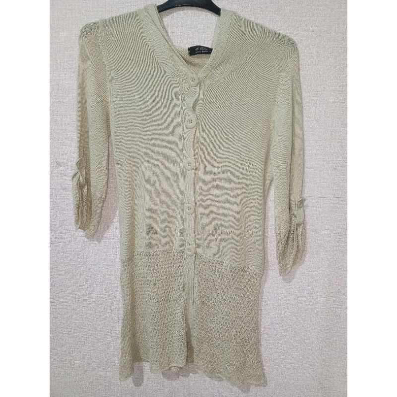 baju outer Cardigan rajut oeillet second
