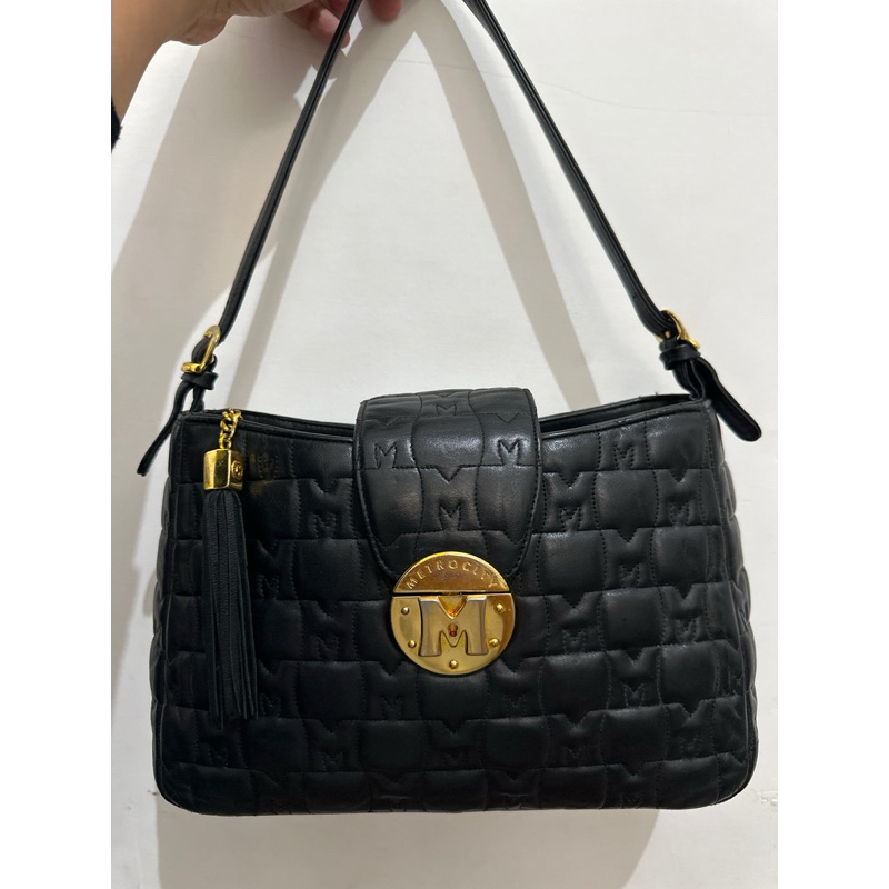 Metrocity shoulder bag Preloved