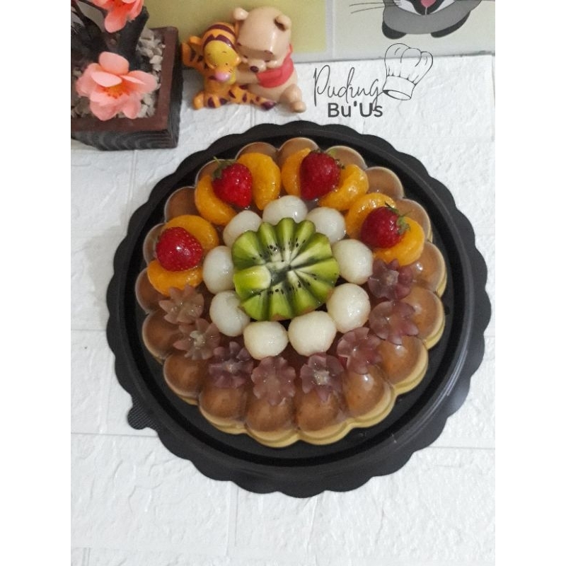 

(Khusus instan) Puding lapis regal butter choco full topping buah uk. 24cm puding ultah puding tart puding ulang tahun puding 3D puding karakter puding wedding puding anniversary puding engagement hampers puding