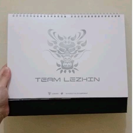 (BOOKED) CALENDAR LEZHIN SG 2024 OFFICIAL