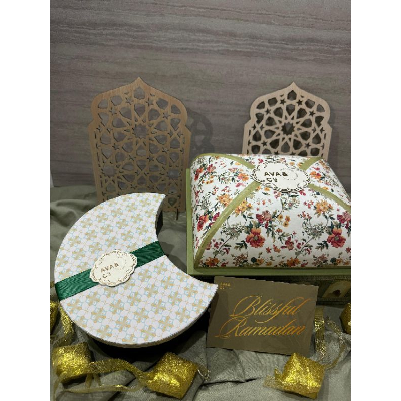 

Pure Honey AVA & CO CNY Lebaran Hampers