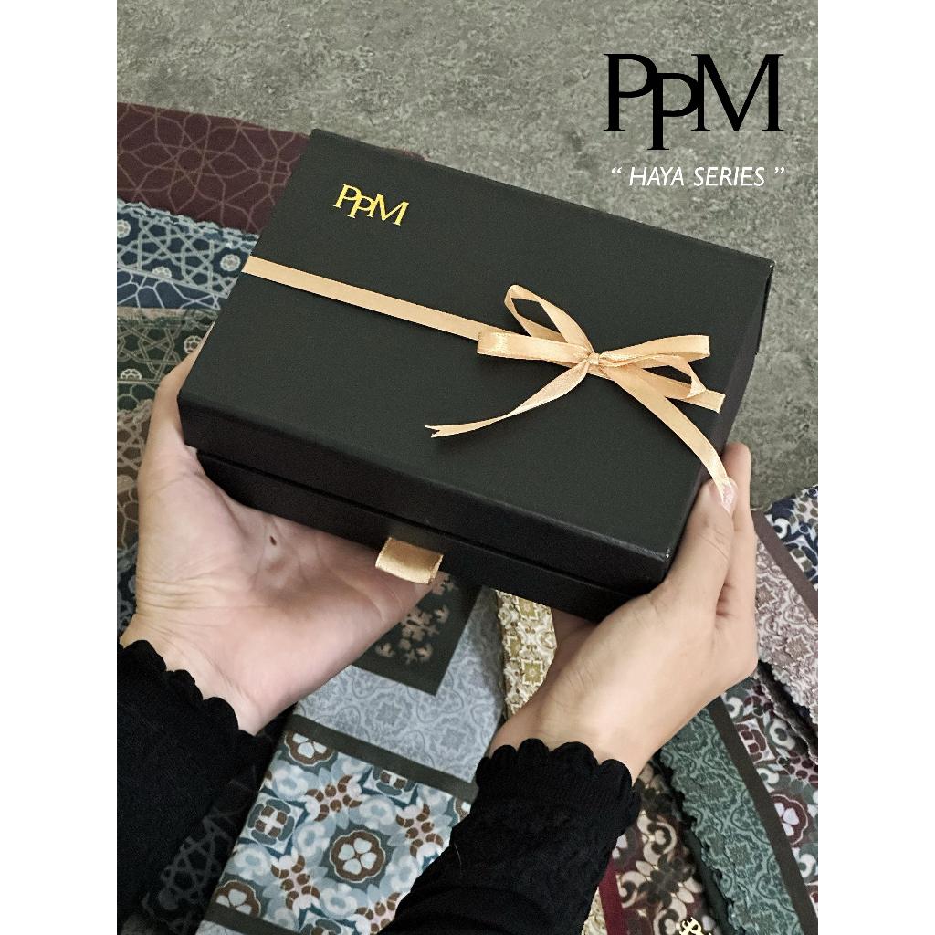 

HAMPERS PPM - HAYA SERIES (Premium Giftbox With Mirror & Drawer)