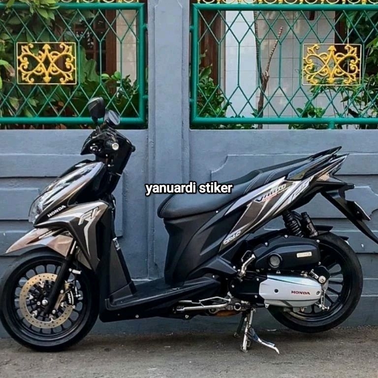 STRIPING STIKER LIST HONDA VARIO 125 FI TAHUN 2014 ISS VARIO 125 TECHNO ISS 2014