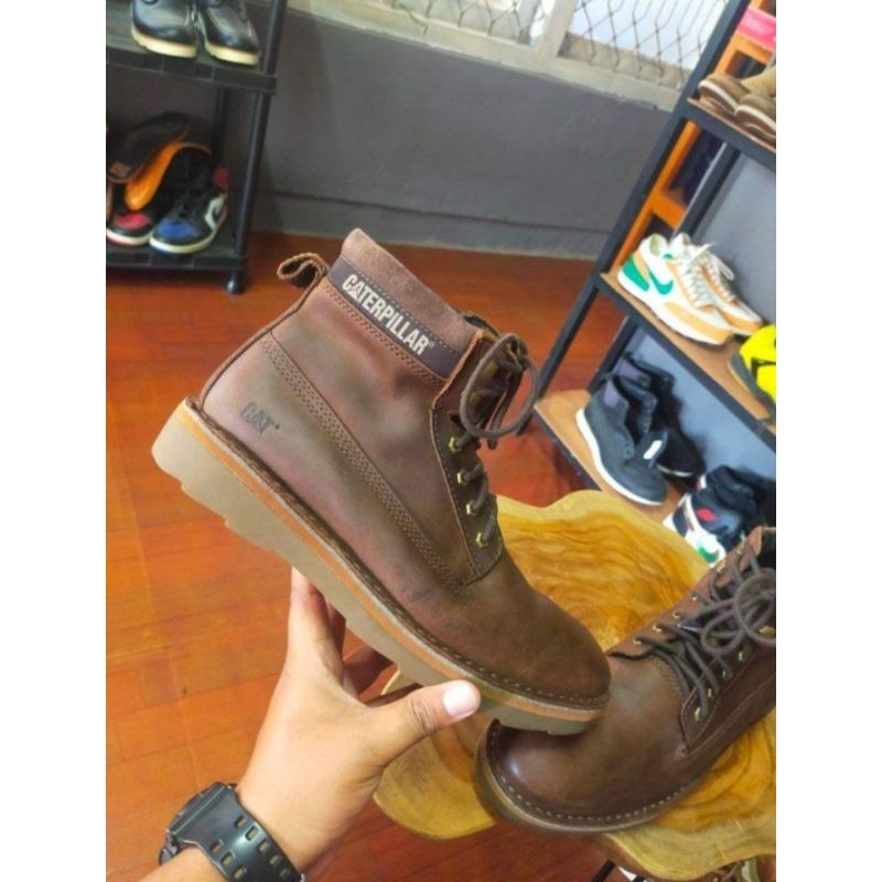 Caterpillar Shoes uk.42
