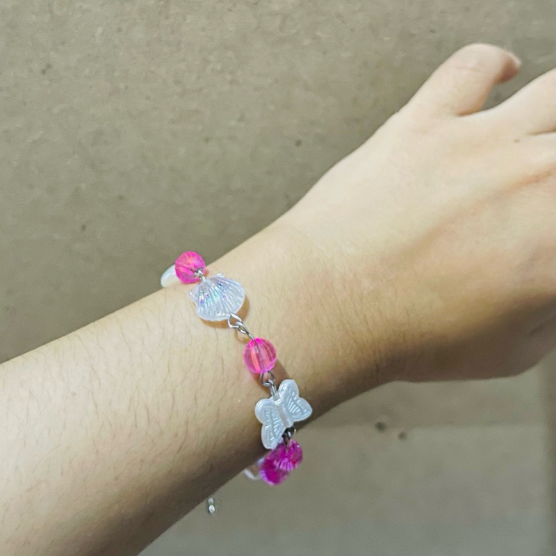 Gelang manik mutiara kerang