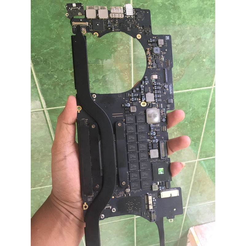 Logicboard Macbook pro a1398 2014