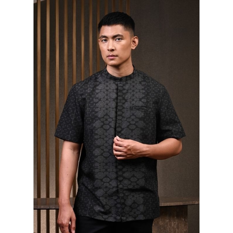 Solace stand up Collar Short Sleeve Shirt Black by Heymale.id