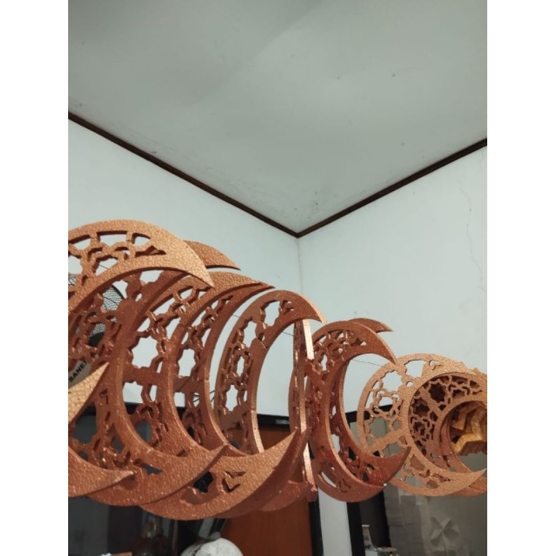 Ornamen ramadhan bentuk bulan sabit