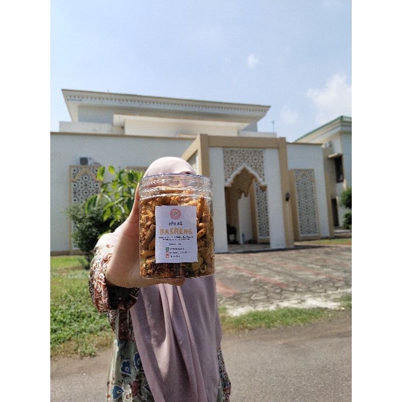 

Basreng Gadis Desa, Renyahnya Bikin Klepek-Klepek