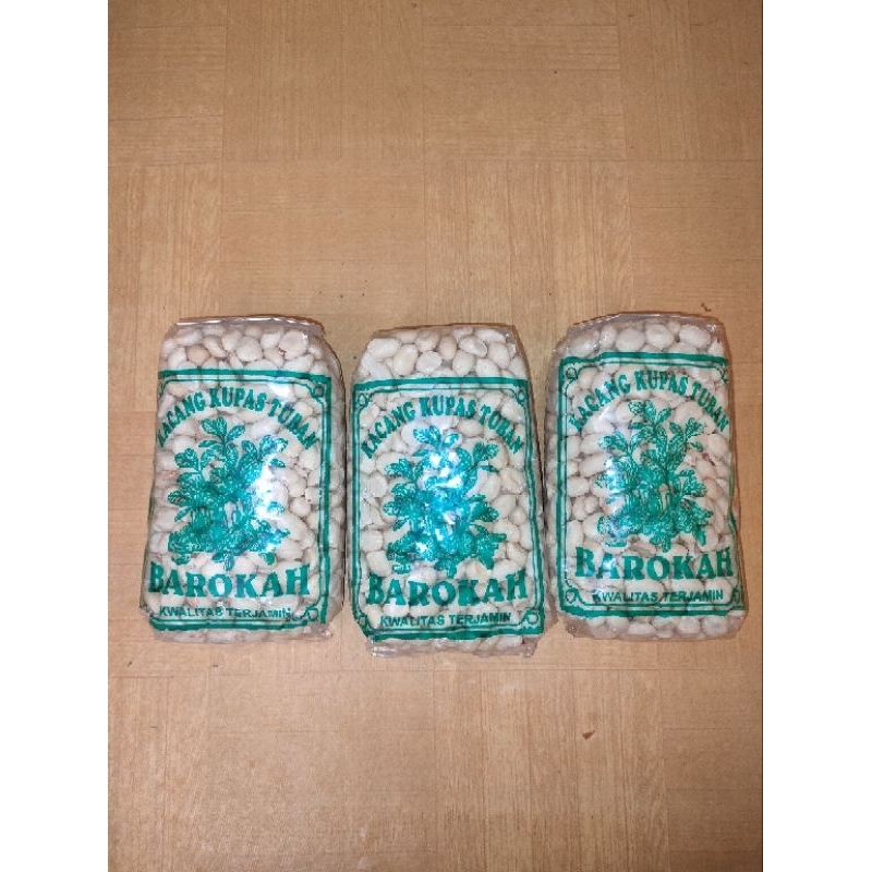 

KACANG KUPAS ASLI TUBAN ISI 3 BUNGKUS