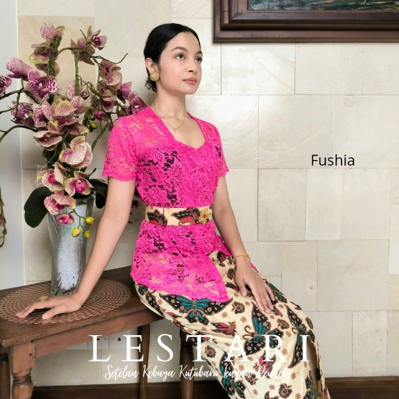 SETELAN KEBAYA LESTARI FUCHIA