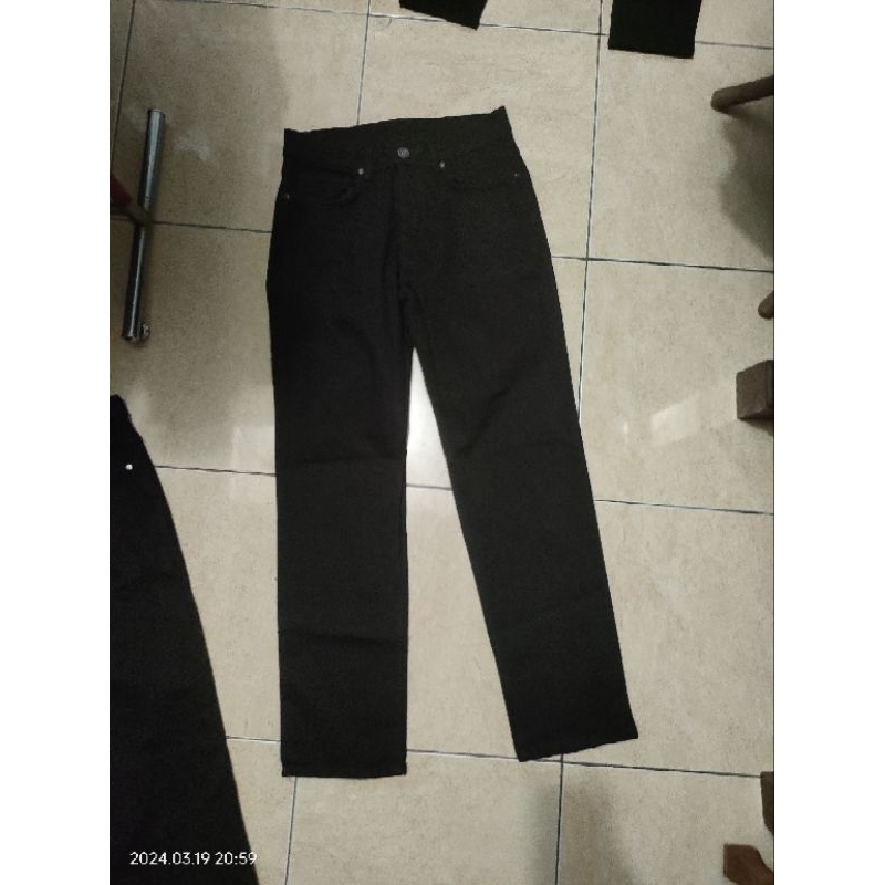 jeans hitam pekat easy brand ori