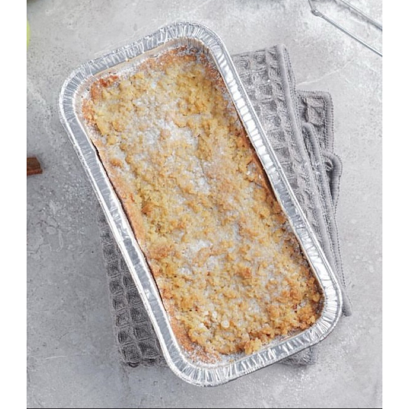 

Dutch Apple Crumble Cake Size 10x20cm