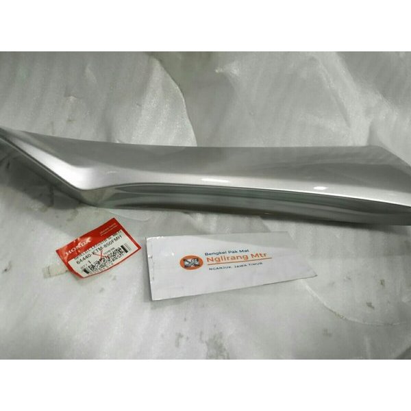 sayap luar supra 125 kiri silver kode part 64440 ktm 850 fmh