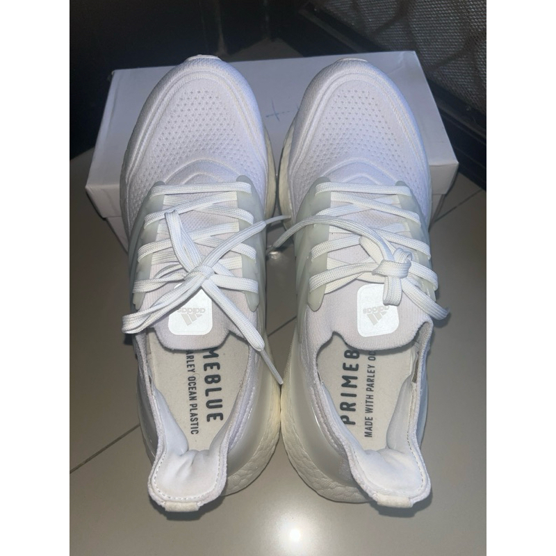 (preloved) sepatu sneakers kets adidas ultraboost size 8(39-40) original store