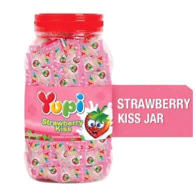 

Permen Yupi Strawberry kiss toples 300gr