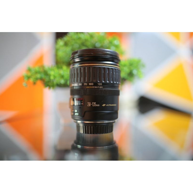 Lensa Canon 28-135 MM