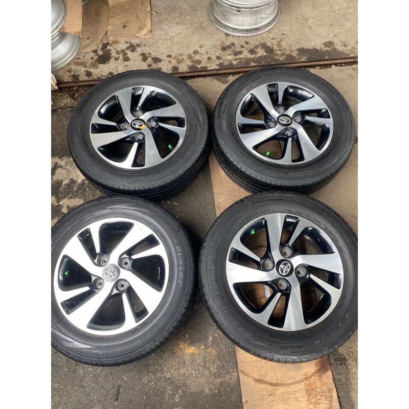 velg original avanza veloz ring 15 plus ban pcd 4x100 cocok avanza xenia dll
