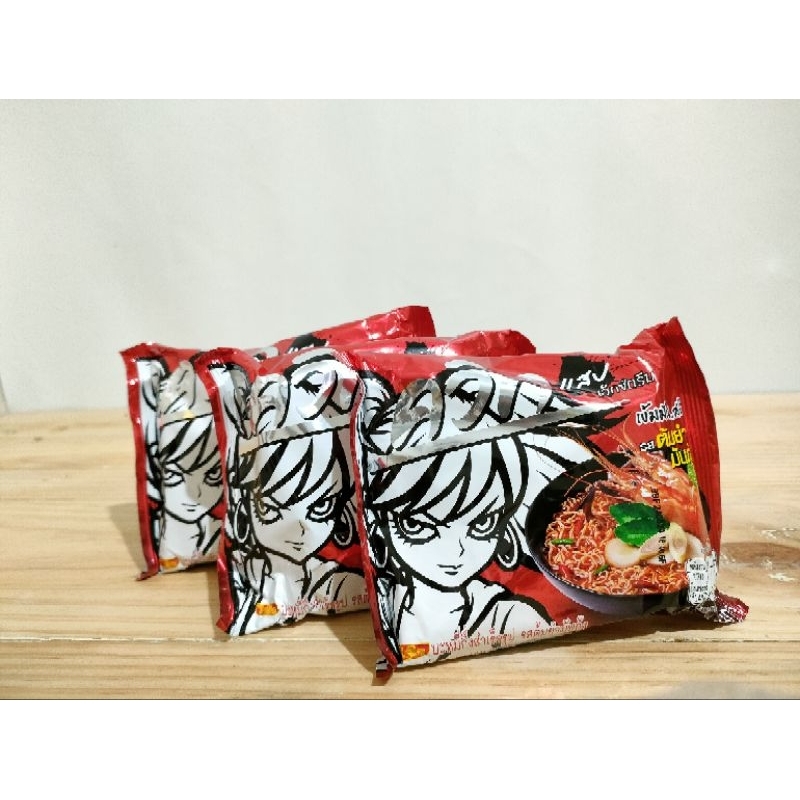 

Mie Instant Thailand Original Wai Wai Instant Noodles Tom Yum Goong Flavour 60gr