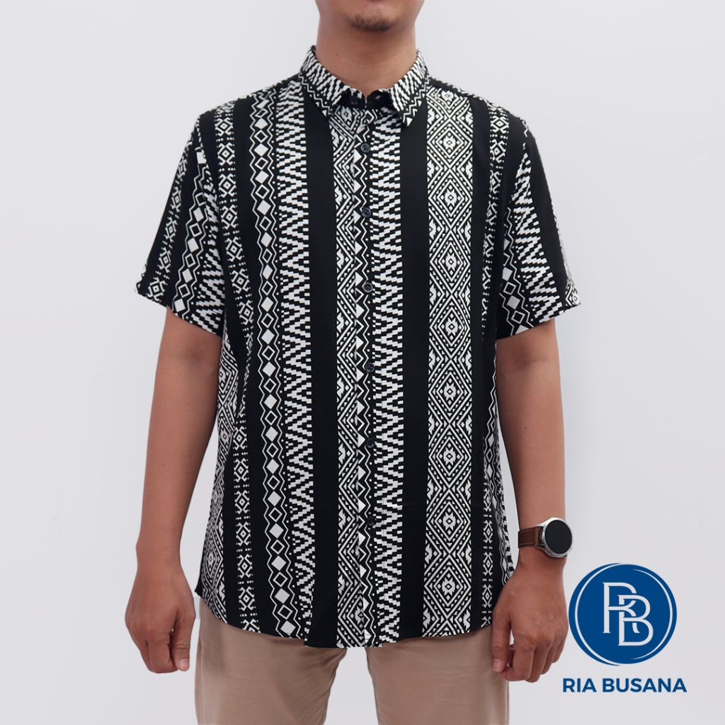 Ria Busana - SYL - Kemeja Motif Pria