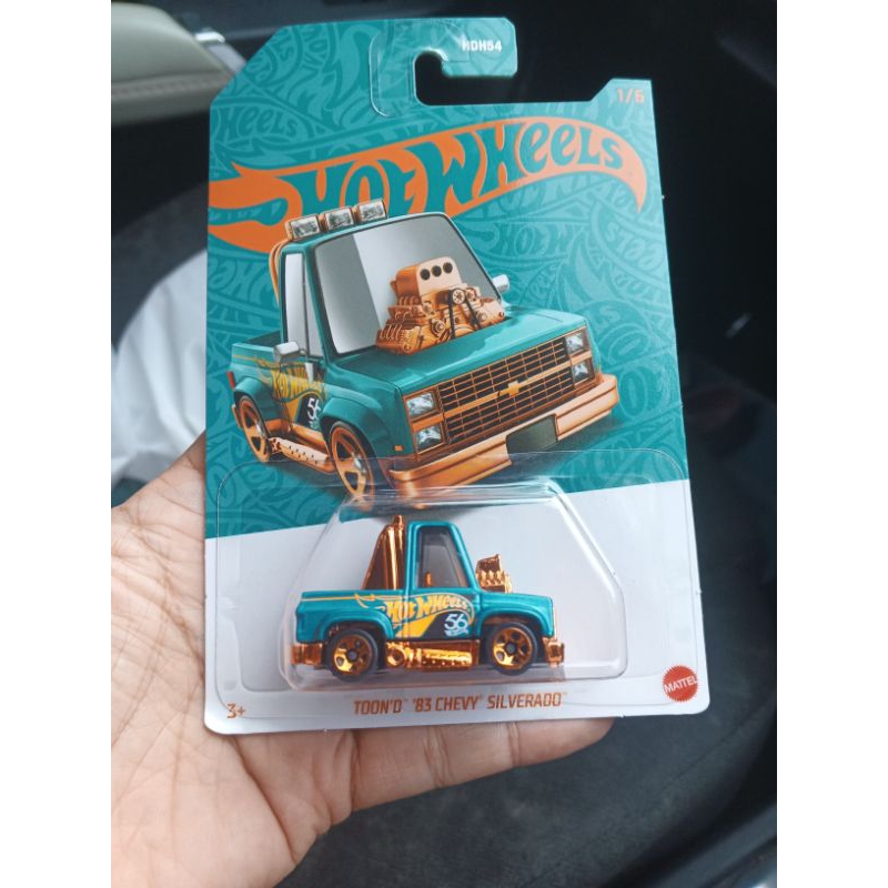 Hot Wheels 56th Toon'd 83 Chevy Silverado
