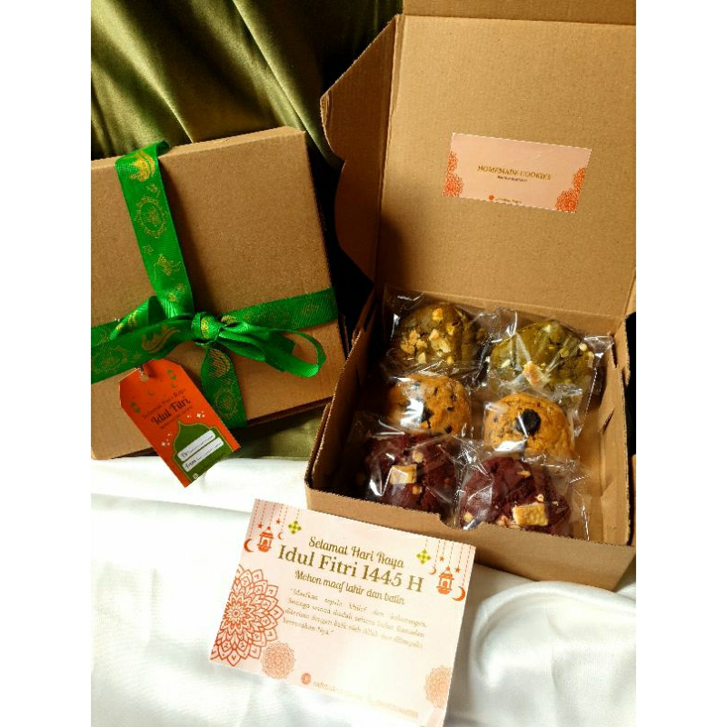 

Hampers Lebaran Hampers Soft Cookies Hampers solo soft cookies hampers wisuda gift