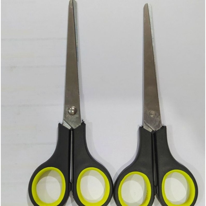 

Bazic - Gunting / Scissors 4446 Hitam 6 Inch
