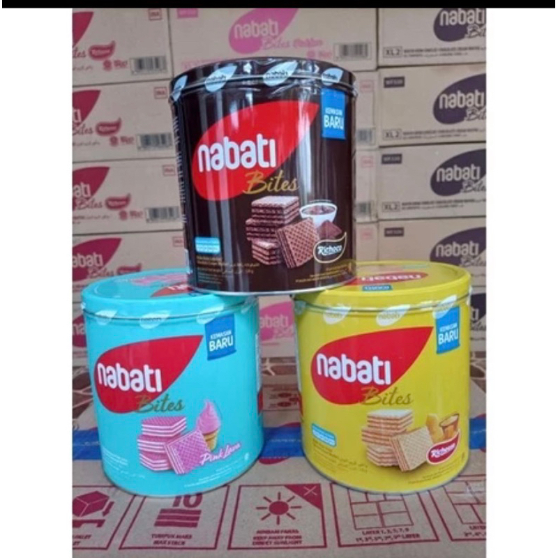 

Nabati kaleng keju/ coklat 240gr / tanggo vanila 270gr