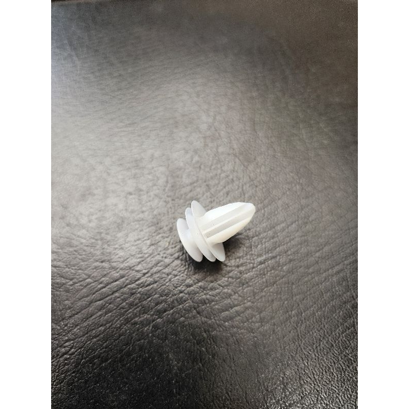 Klip Doortrim Isuzu Panther dan Elf