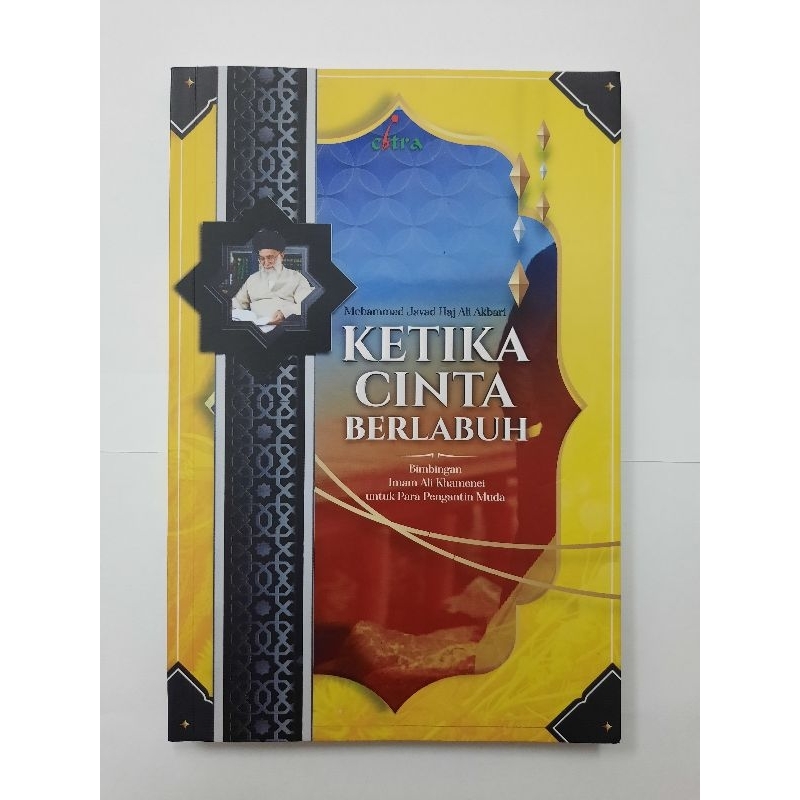 

KETIKA CINTA BERLABUH