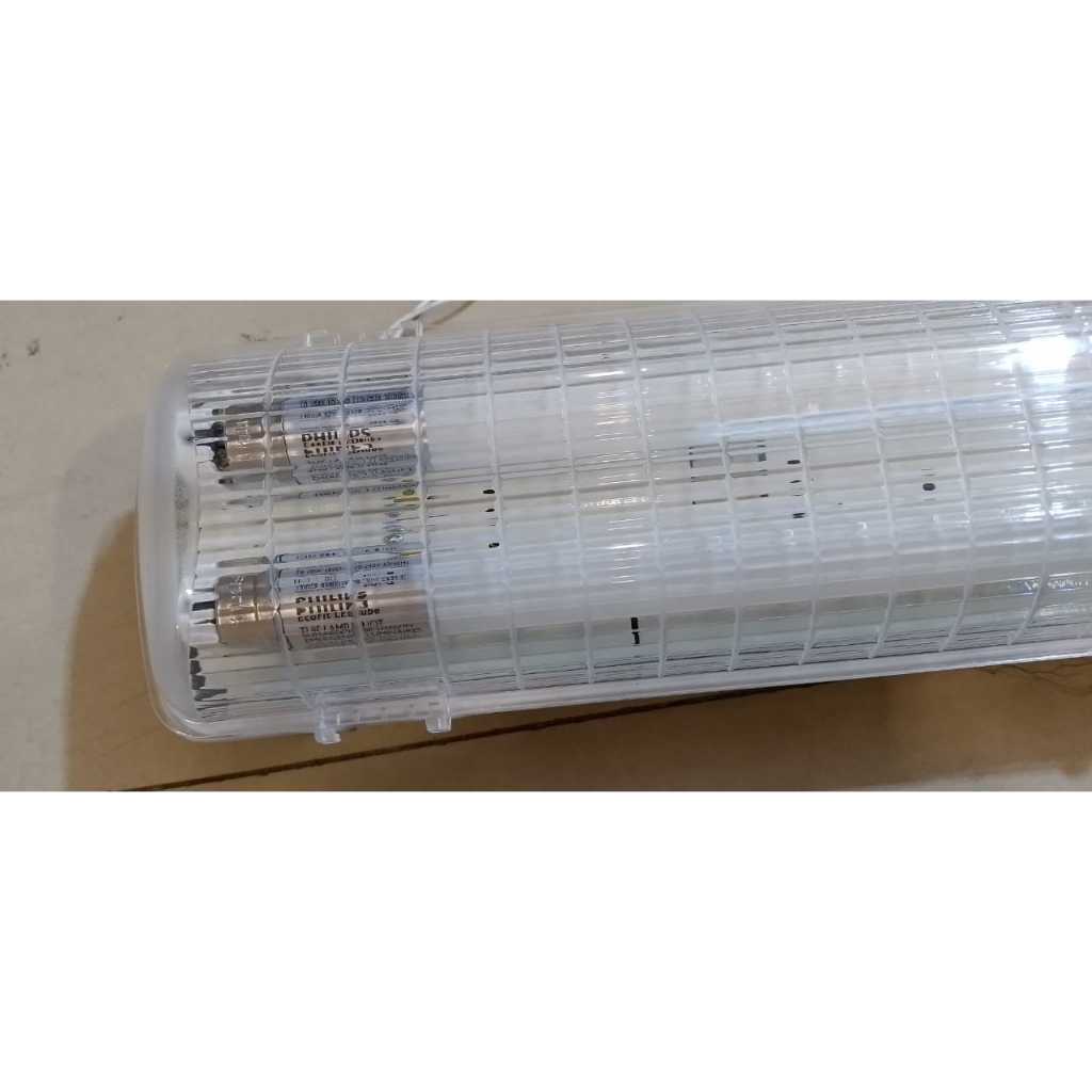 KAP TL LED 2X18 60CM WATERPROOF SET LAMPU TL LED PHILIPS 60CM KAP WATERPROOF 2X8W