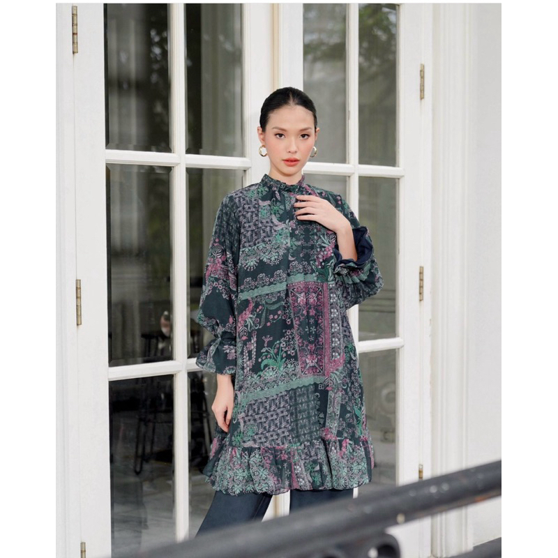 Benang Jarum - Serenity Soiree Ruffle Tunic Dress size L