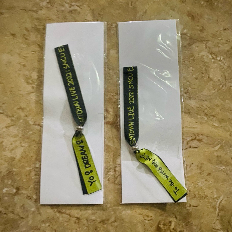 [READY STOCK] SMTOWN LIVE 2022 HUMAN CITY SUWON OFFICIAL MD - FABRIC BRACELET NCT DREAM