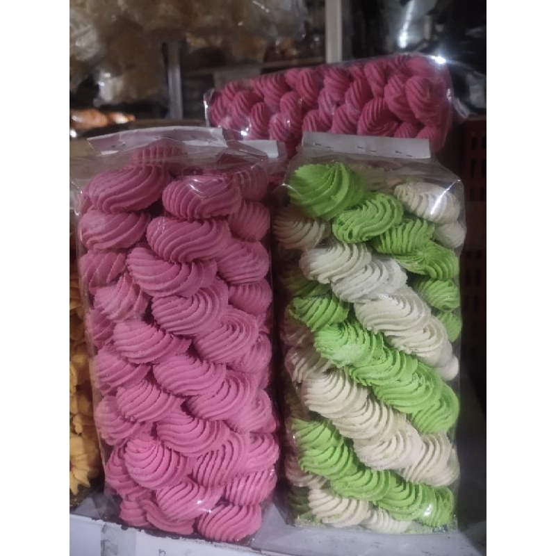

kue sagu 500gram/kue aci warna warni/kue aci setengah kg