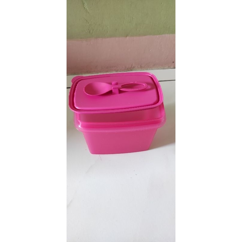 Tupperware Shelf Saver