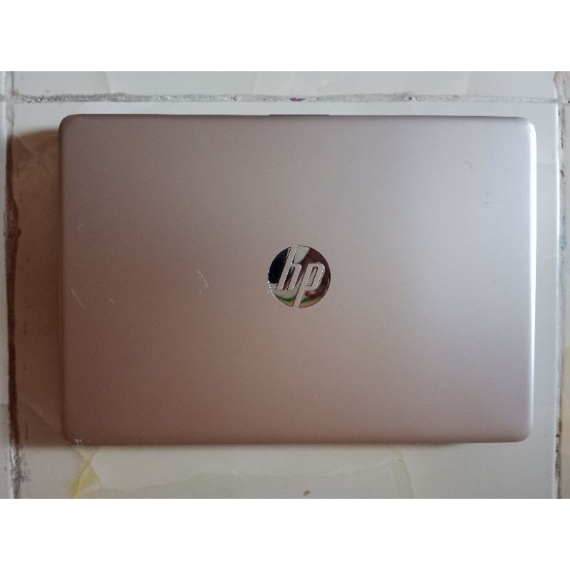 Laptop HP 14s Dk1506Au Althon gold