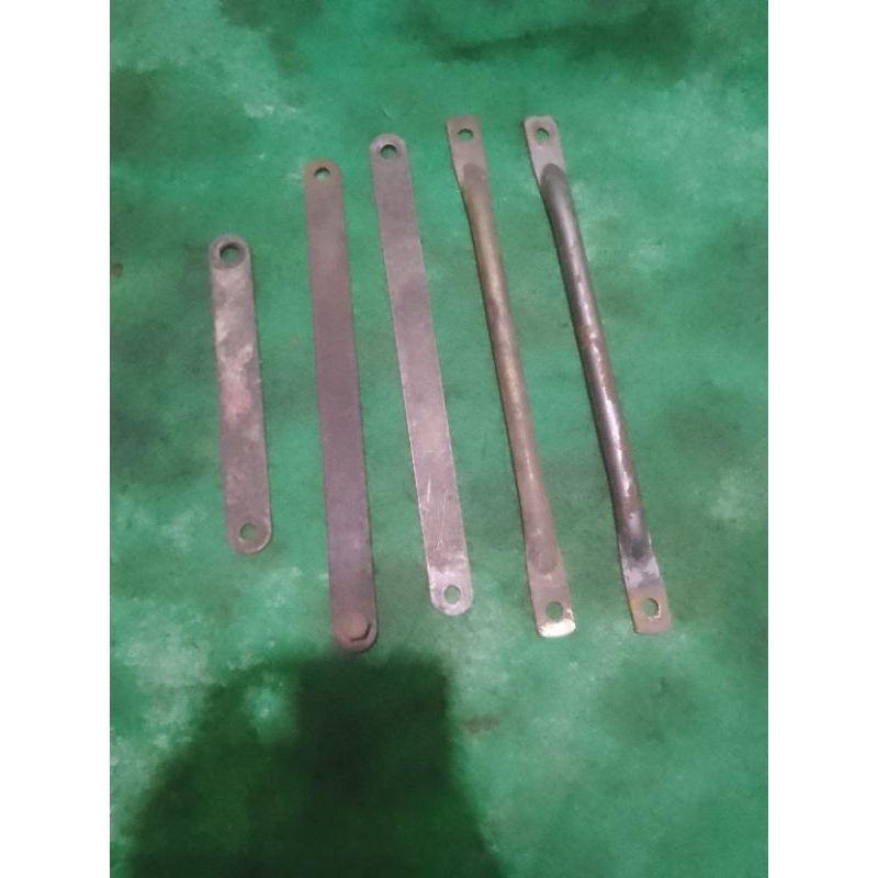 penahan rem belakang