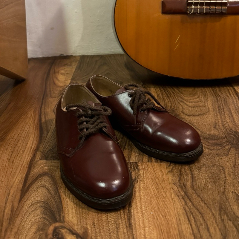 Sepatu Clarks original second size 2 UK. Clarks for kids
