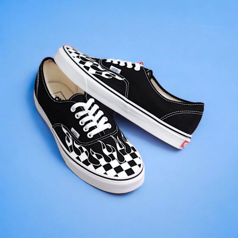 VANS AUTHENTIC FLAME CHECKERBOARD BLACK / WHITE