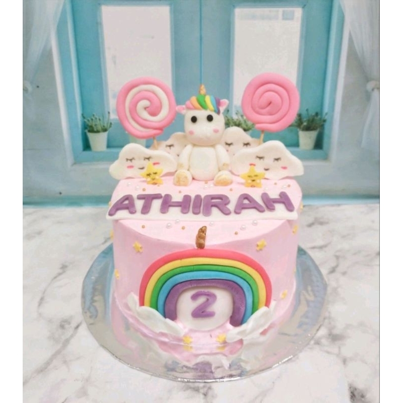 

pesanan cake unicorn 15cm