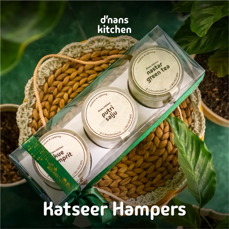 

HAMPERS KATSEER HAMPERS LEBARAN KUE KERING ISI 3