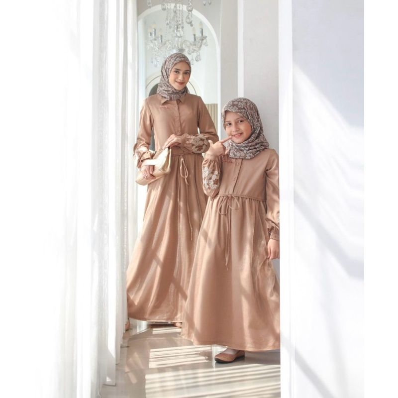 Dannis/ d'Zoya/ Dannis terbaru/ Dannis sarimbid/ Dannis promo/ Dannis sale