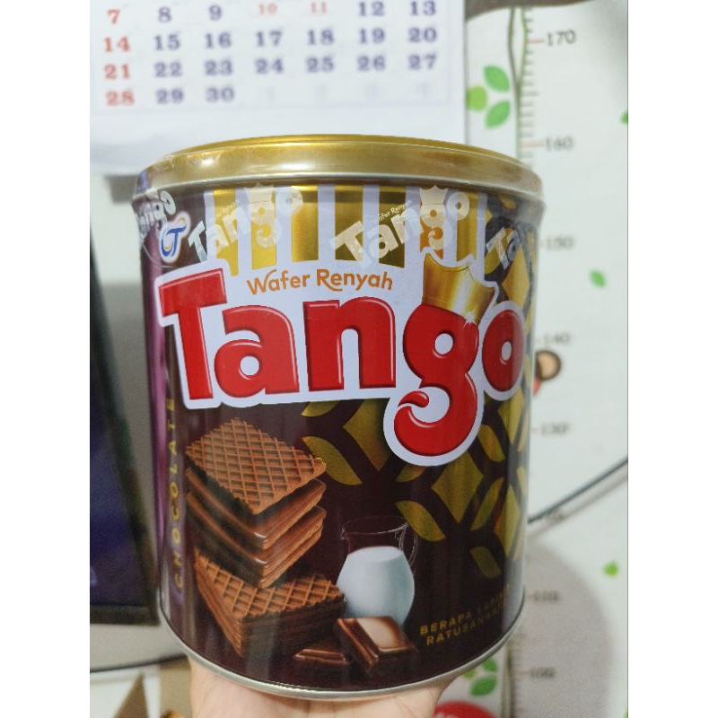 

HARGA 1 DUS ISI 6 KALENG TANGO WAFER COKLAT 270 GRAM