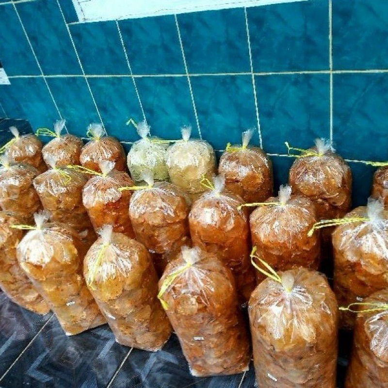 

keripik kaca kiloan terlaris dijatim pedas daun jeruk dan original rasa nikmat