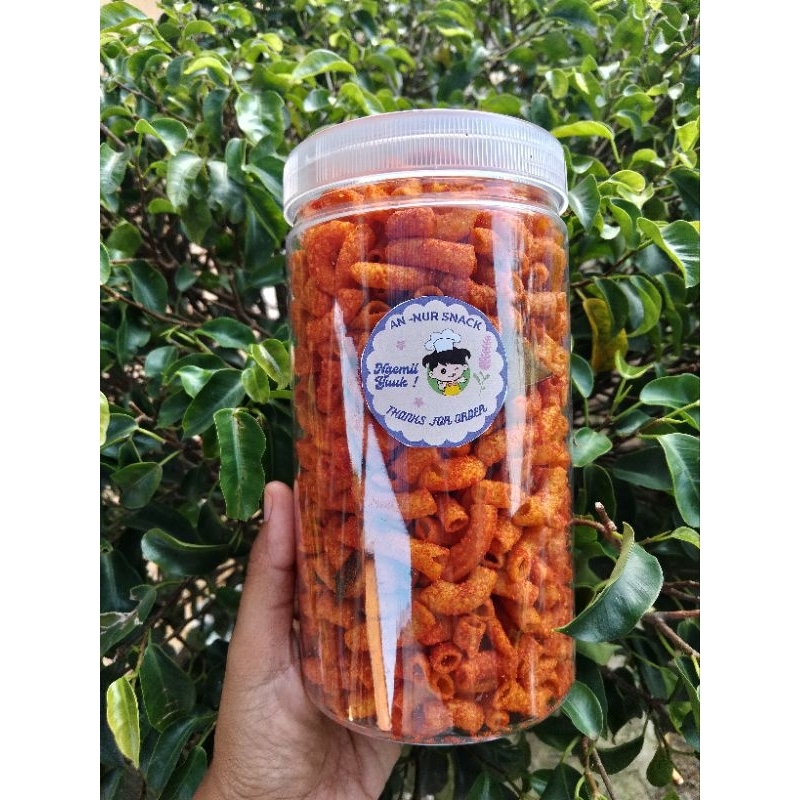 

makaroni spiral pedas daun jeruk / makaroni bantat daun jeruk