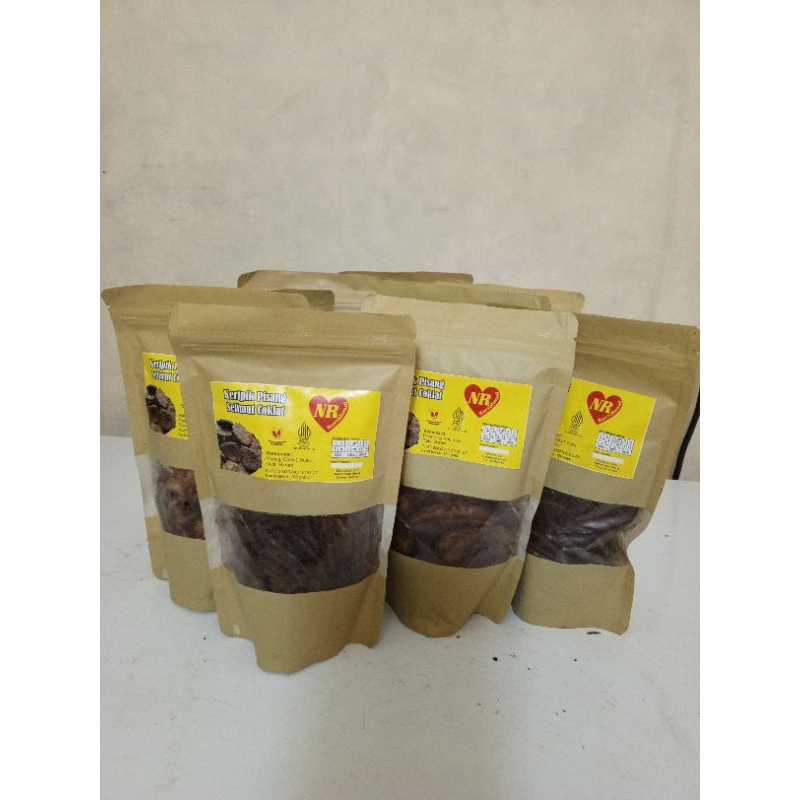 

KERIPIK PISANG SELIMUTCOKLAT