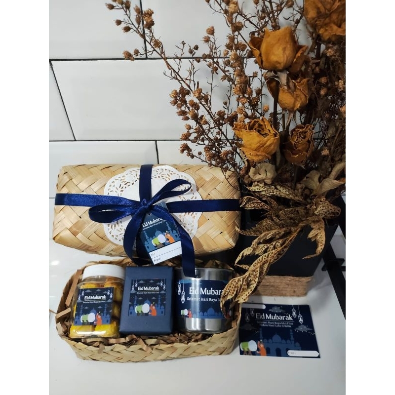 

Hampers Lebaran Idul Fitri Navy