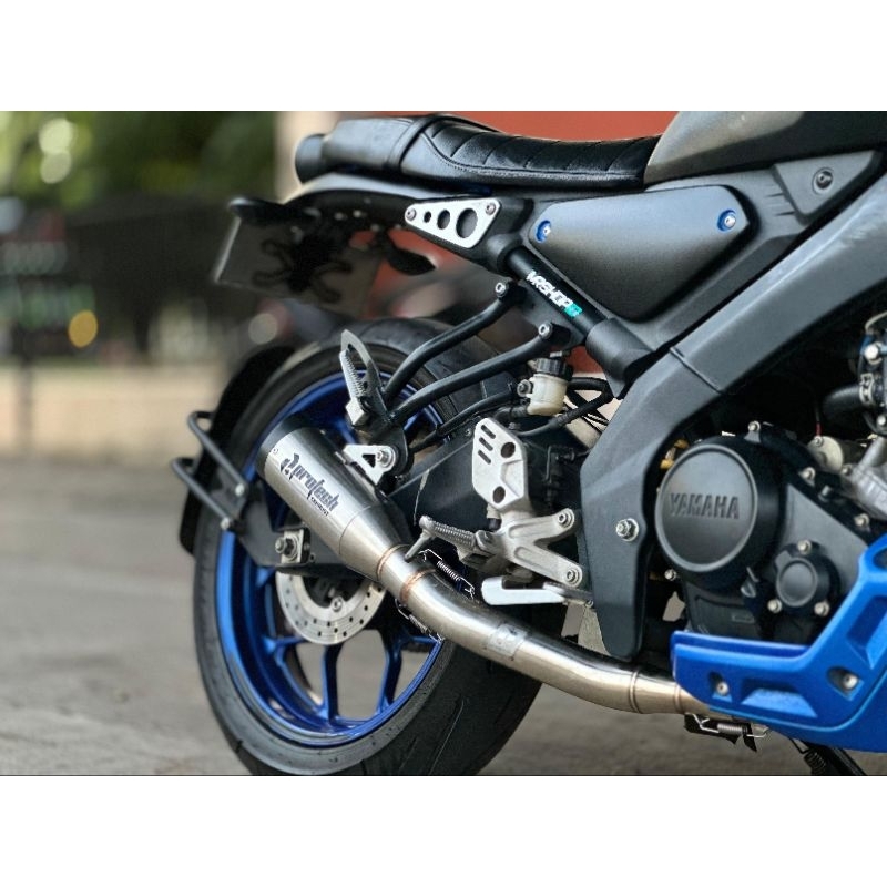 Yamaha XSR155 — CH-1 · Silver — foto 5