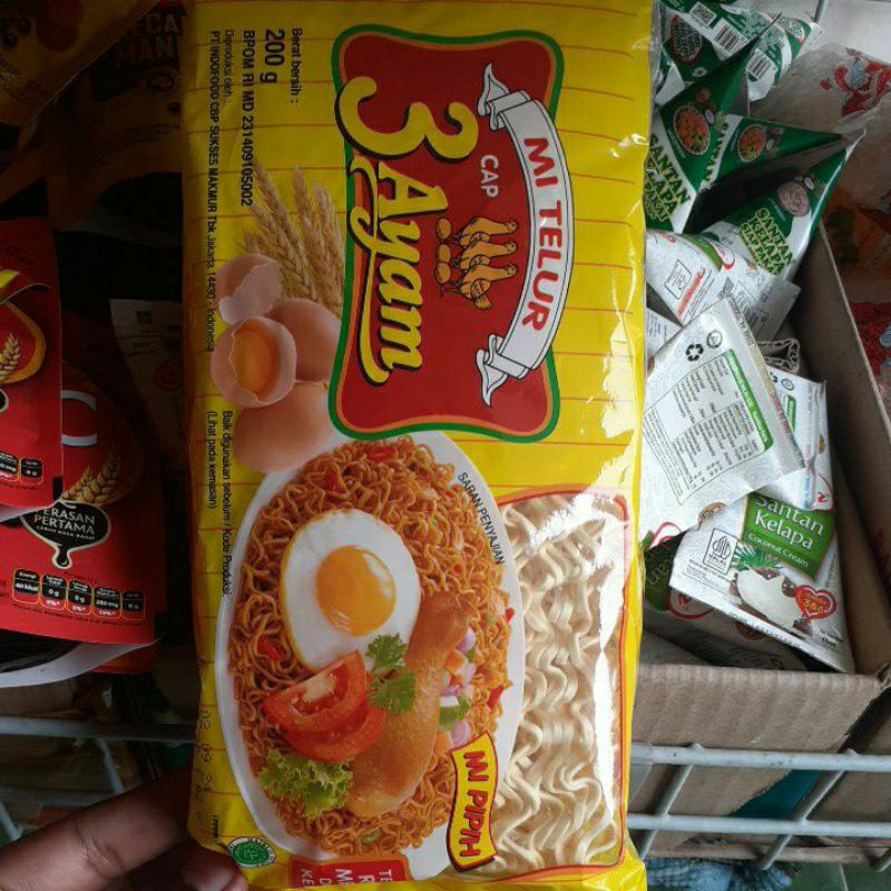 

Mi Telur Cap 3 ayam kemasan 200 gram